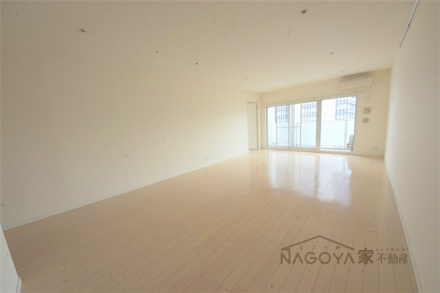 レジディア東桜Ⅱ リビング