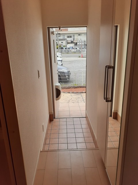 ボニート旭Ⅱ  玄関