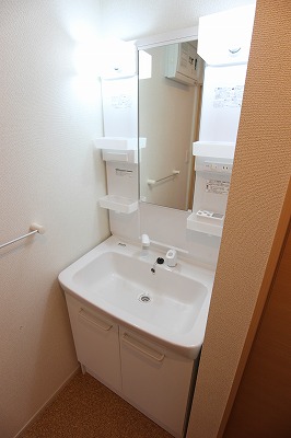 オーシャンヒルズ 洗面所