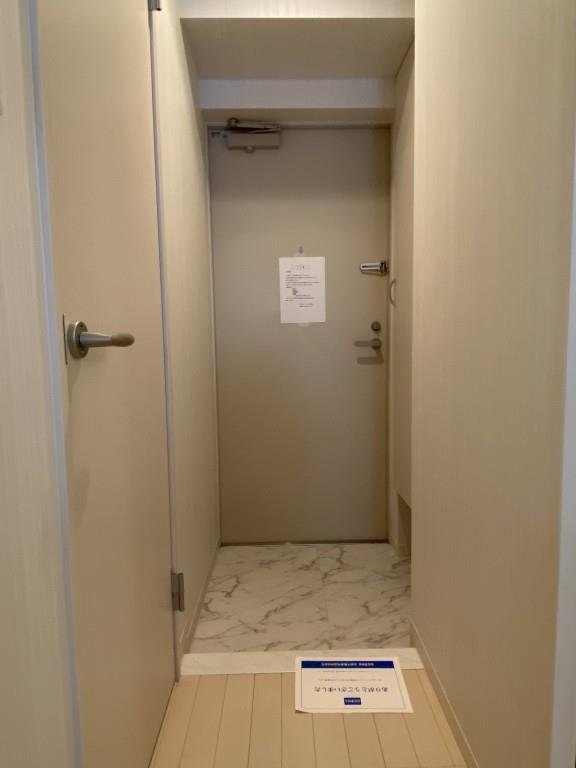 ランエージ新御徒町 玄関