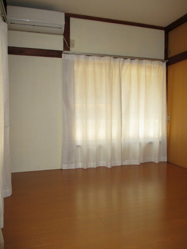 リフレコデラ湘南Ａ リビング