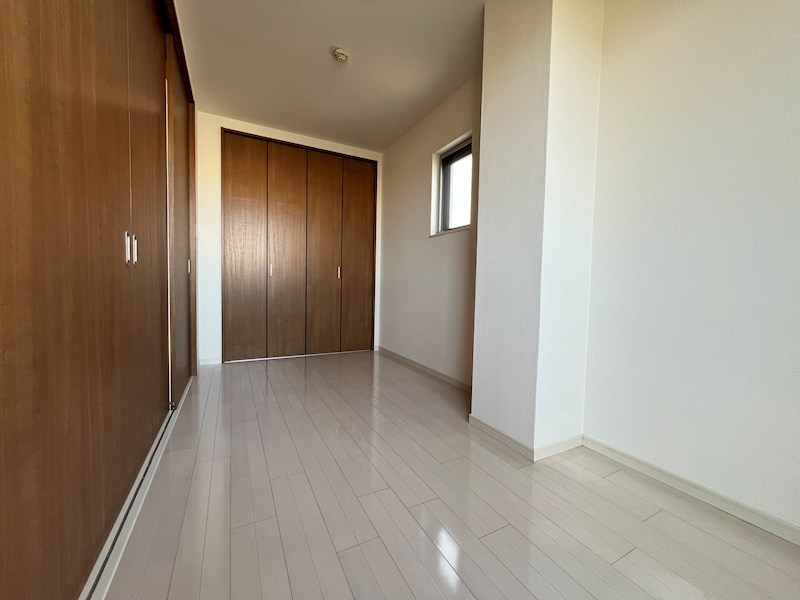 ミサワレジデンス枚方 ベッドルーム