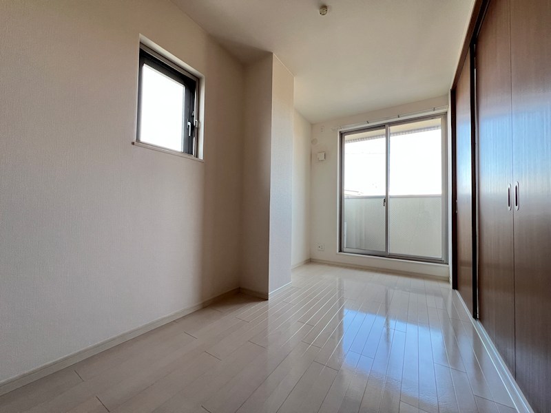 ミサワレジデンス枚方 ベッドルーム