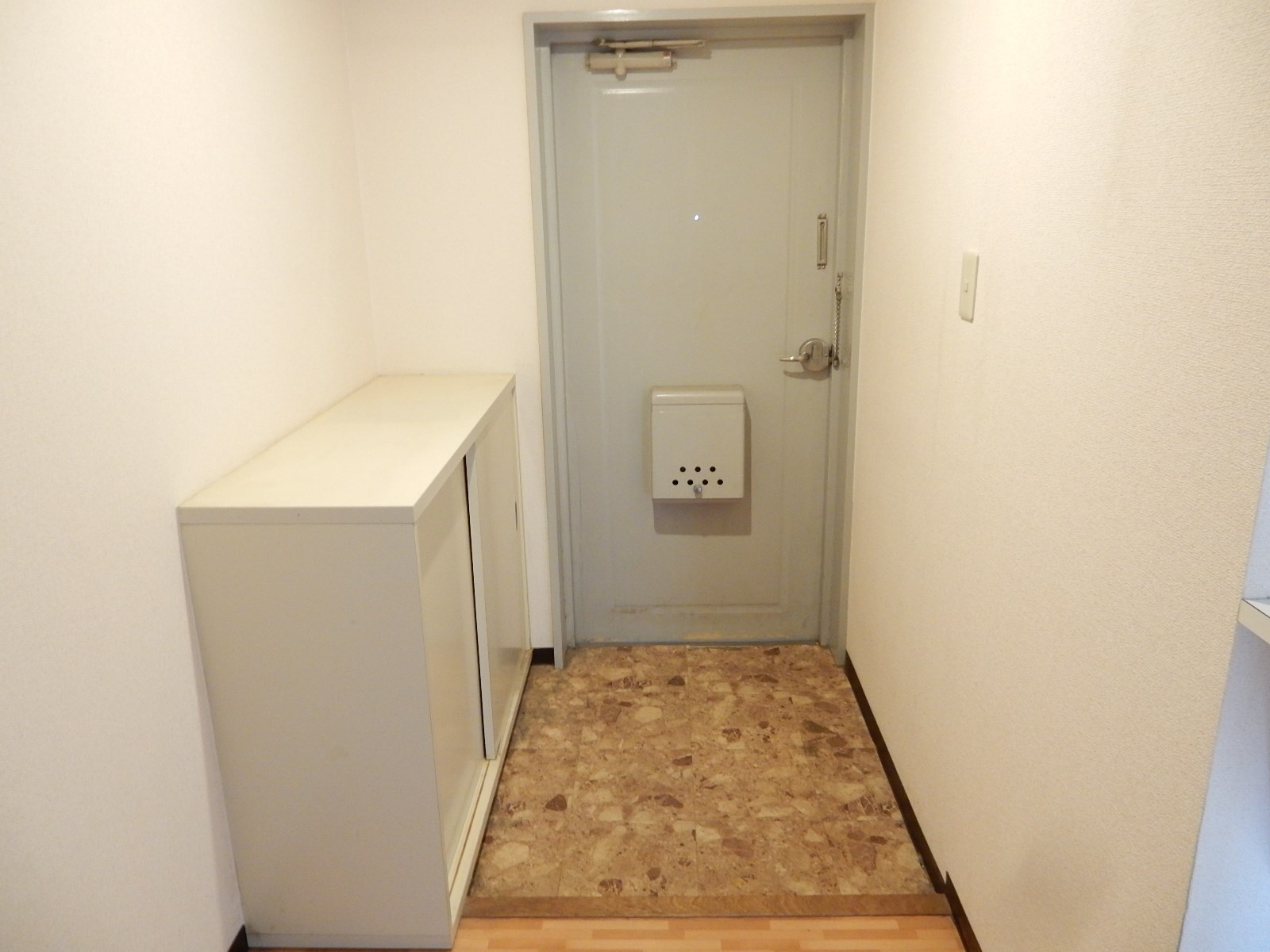 新舞子シーサイドマンション 玄関