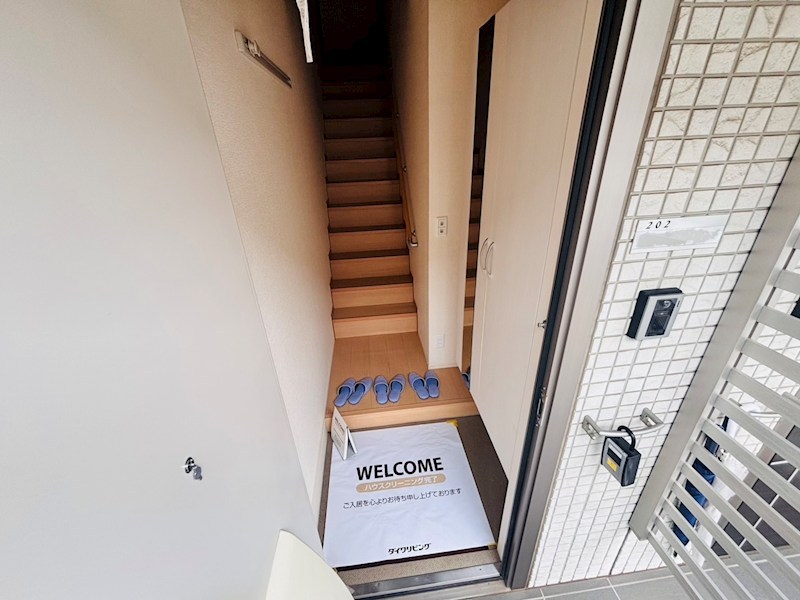 カームベリーＣ 玄関