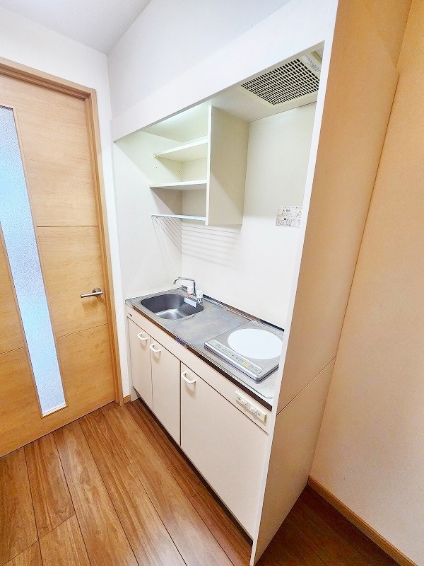 スタンダード九工大前ビル キッチン