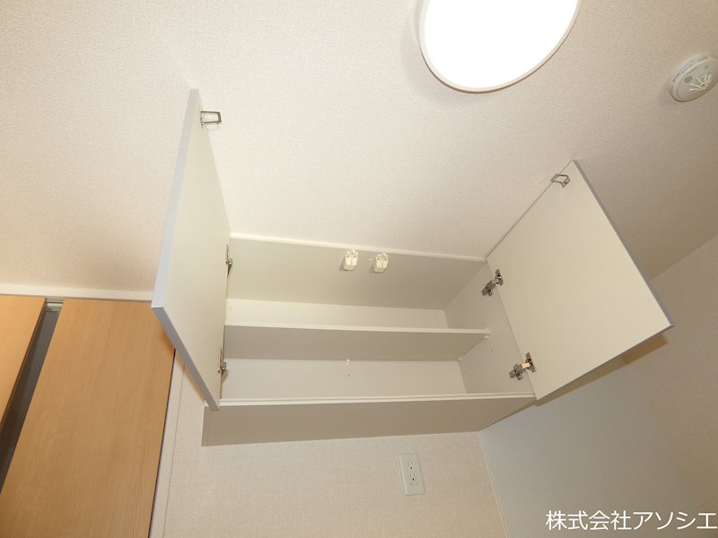 ロイジェントパークス　レイクタウン　Ⅲ　F 収納