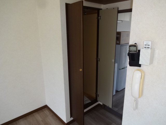 メゾン晩霞 収納