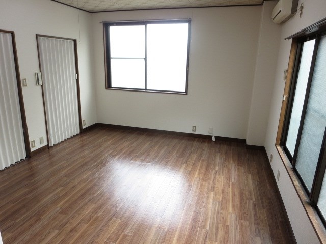 ハイツニコー その他6