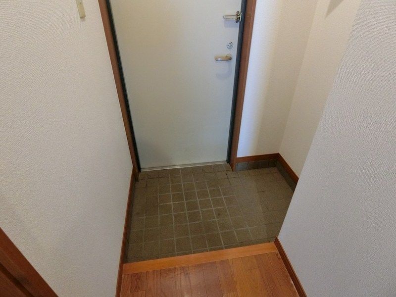 タコマコート 玄関