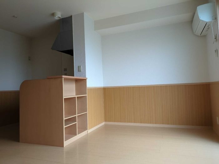 シェルズレイク日根野　B棟 リビング