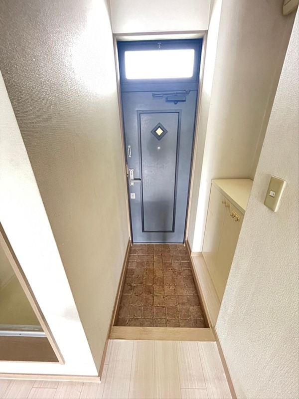 ビッグウエル 玄関