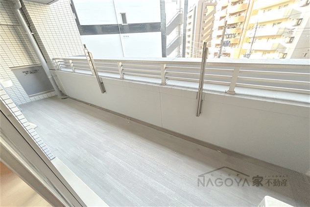 レジディア泉 ベランダ