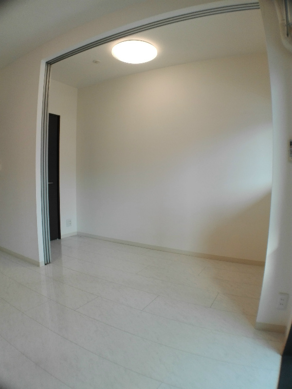 アン･ボルヌ その他6