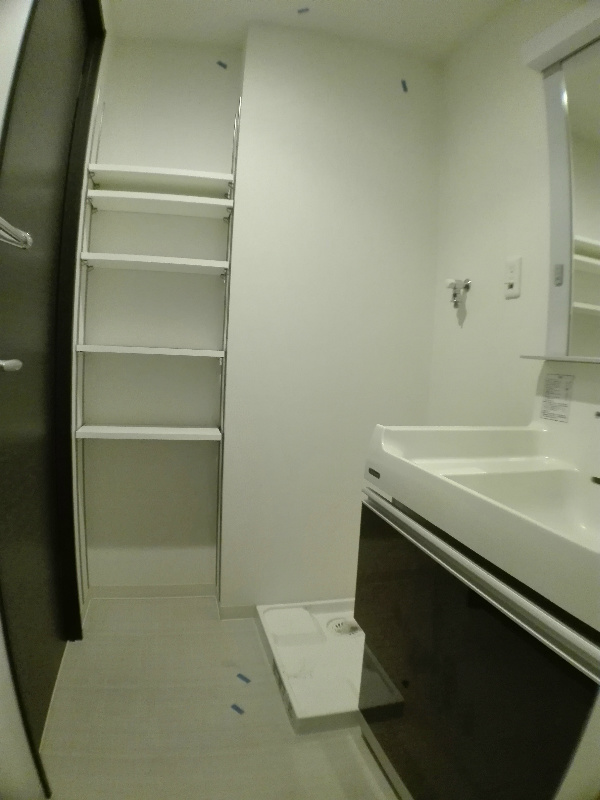 アン･ボルヌ その他15