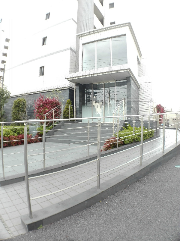 アン･ボルヌ その他28