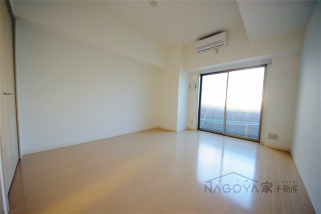 第１５フクマルビル リビング