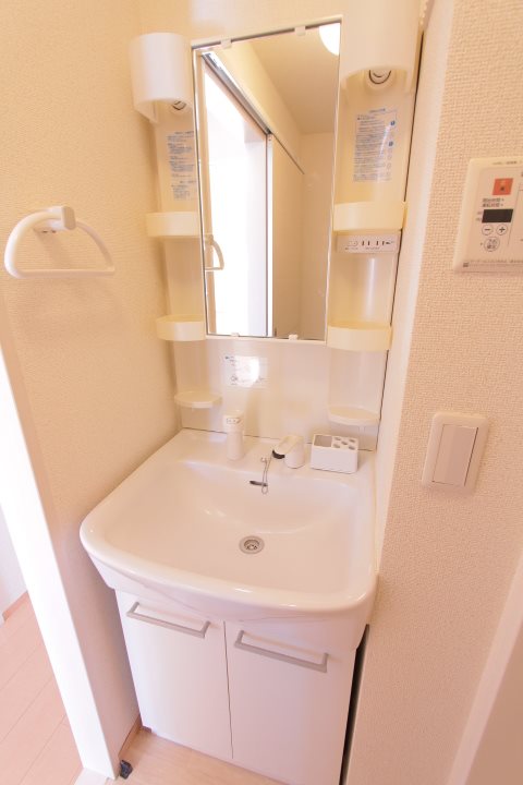 千葉県船橋市前貝塚町 洗面所