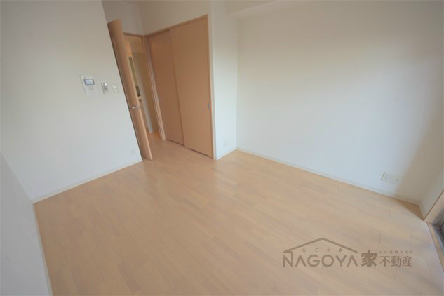 ライブコート千種 ベッドルーム