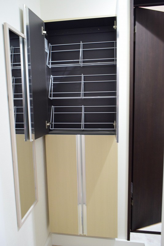 プリオーレ湘南アネックス 玄関