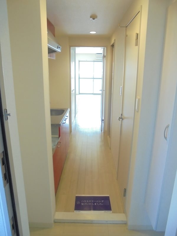 クレスト園田 玄関