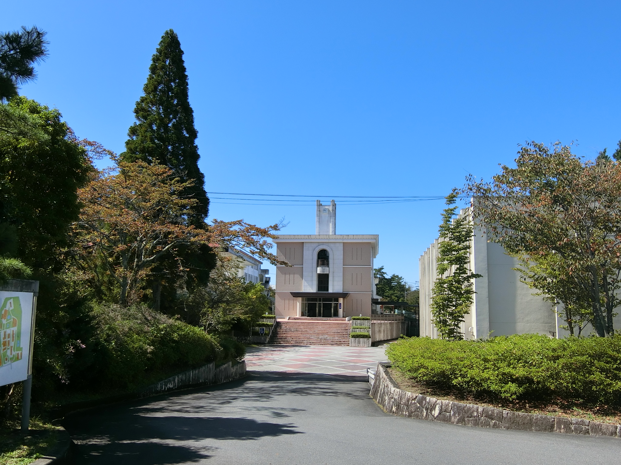 ウィステリア・Ｋ 大学・短大