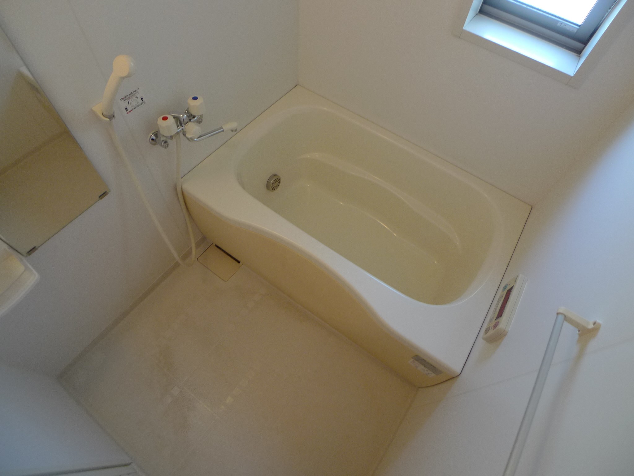 シャーメゾンイケダ 風呂画像