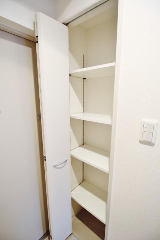 アールコート早稲田 玄関
