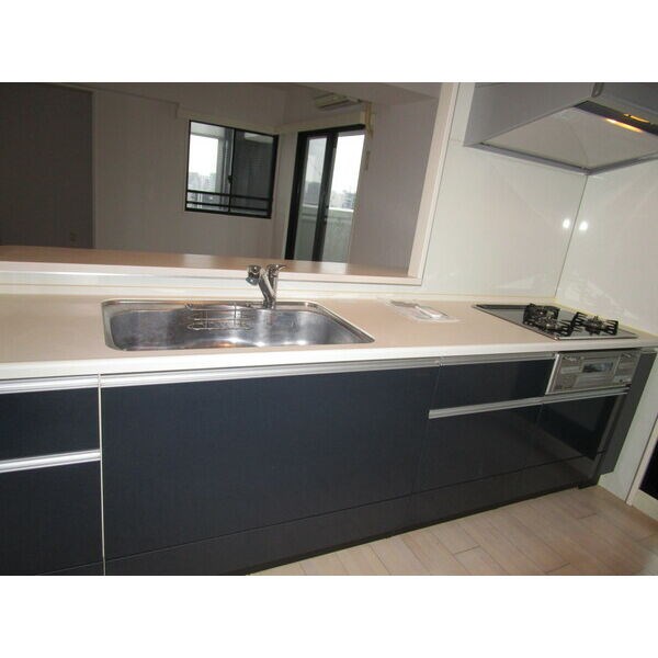 スクエア・アパートメント キッチン