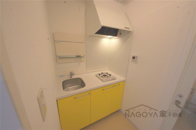 アムール青柳 キッチン