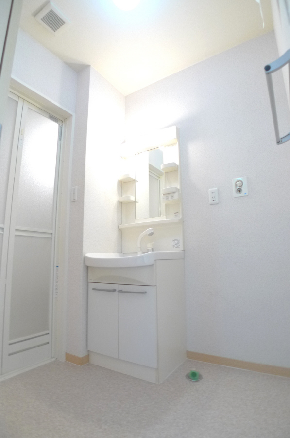 シャーメゾン中津 風呂画像