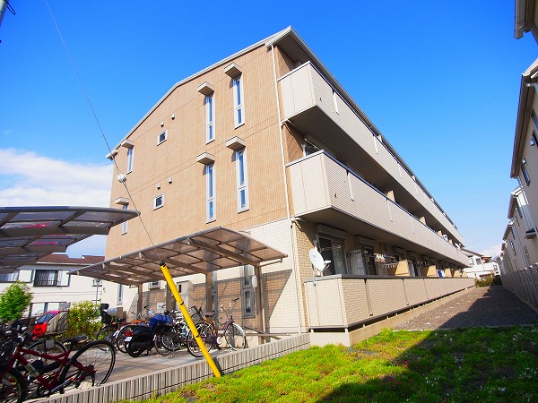 グランジュスト 105号室 外観