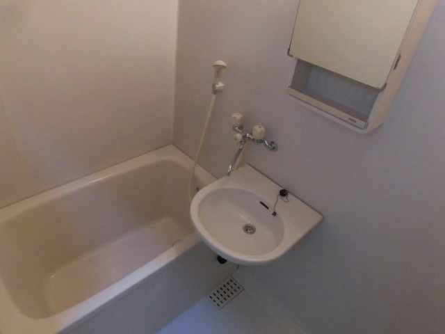 メゾン鎌倉  風呂画像