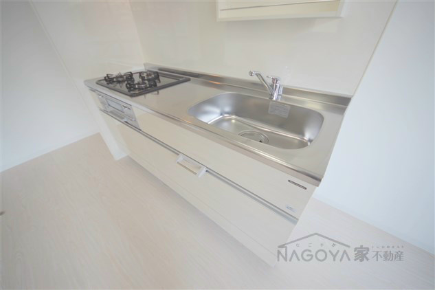 セレブレイト葵 キッチン