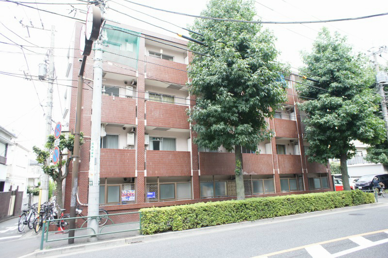 メゾン・ド・ロンジェ 102号室 外観
