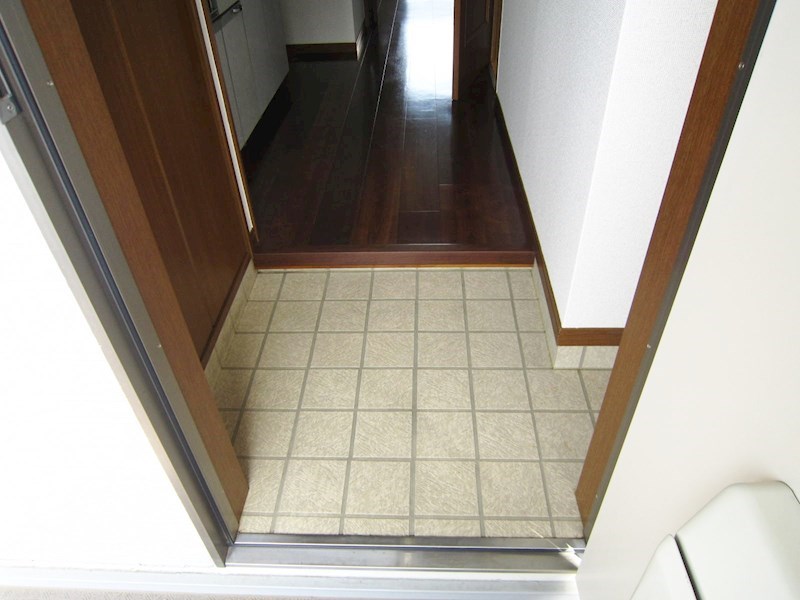 ペアーコート泉佐野 B棟　 玄関