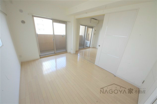 プレサンス名古屋STATIONアブソリュート ベッドルーム