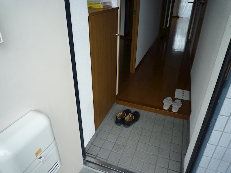 曙町KYハイツ 玄関