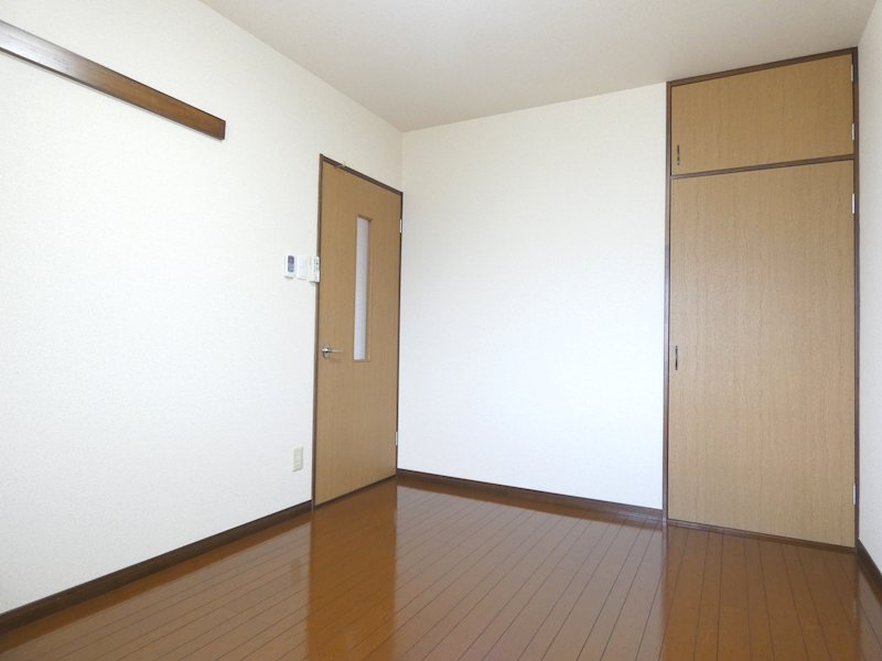 アインス その他