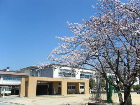 カーサ・ドマーニ 小学校