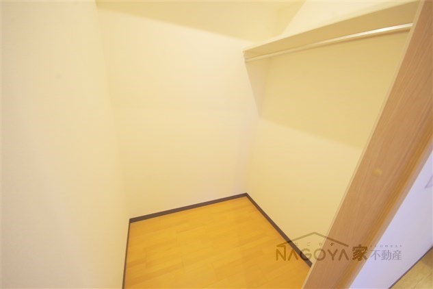 丸の内エンブルコート その他1