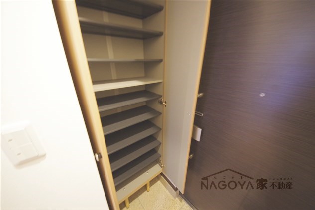 丸の内エンブルコート その他5