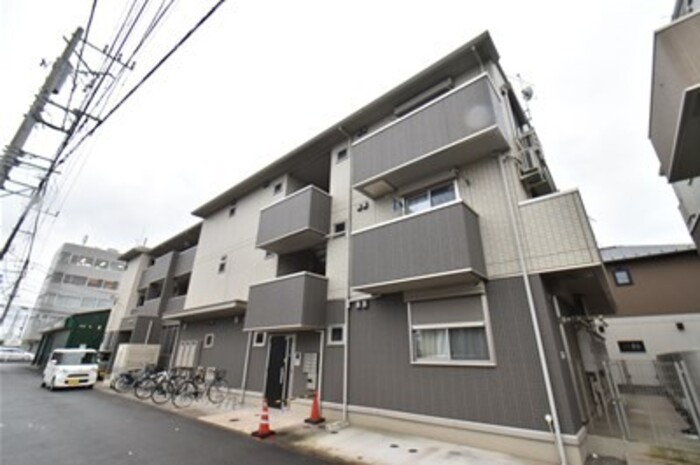 アイビーテラス 301号室 外観