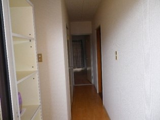 愛知県名古屋市中区千代田４丁目 玄関