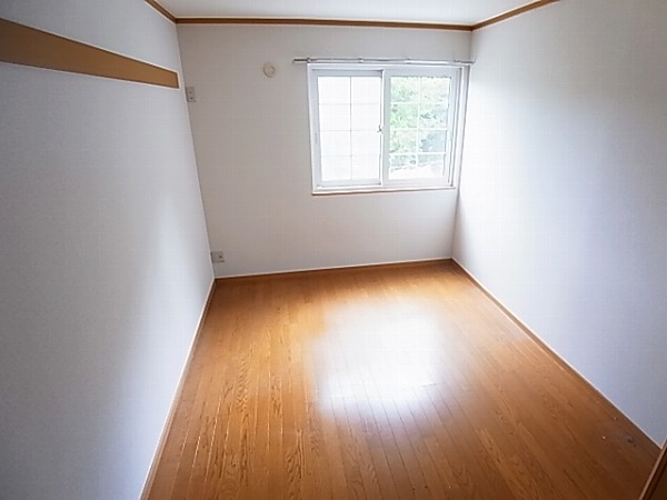 エーデルⅢ（中新宿） ベッドルーム