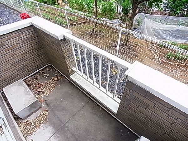 エーデルⅢ（中新宿） ベランダ