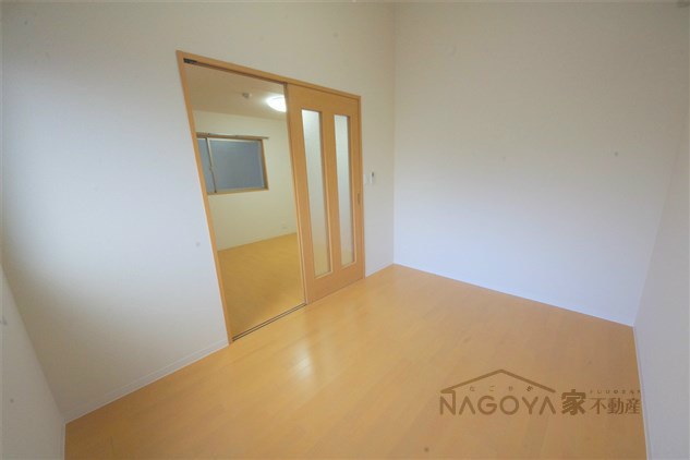 グレイス新栄 ベッドルーム