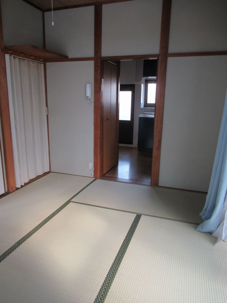 古大内貸家 ベッドルーム