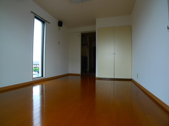 ジュネス新在家 ベッドルーム