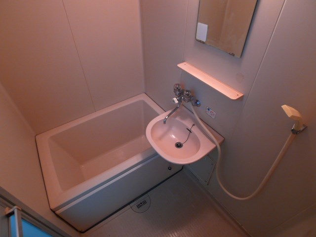 ジュネス新在家 風呂画像